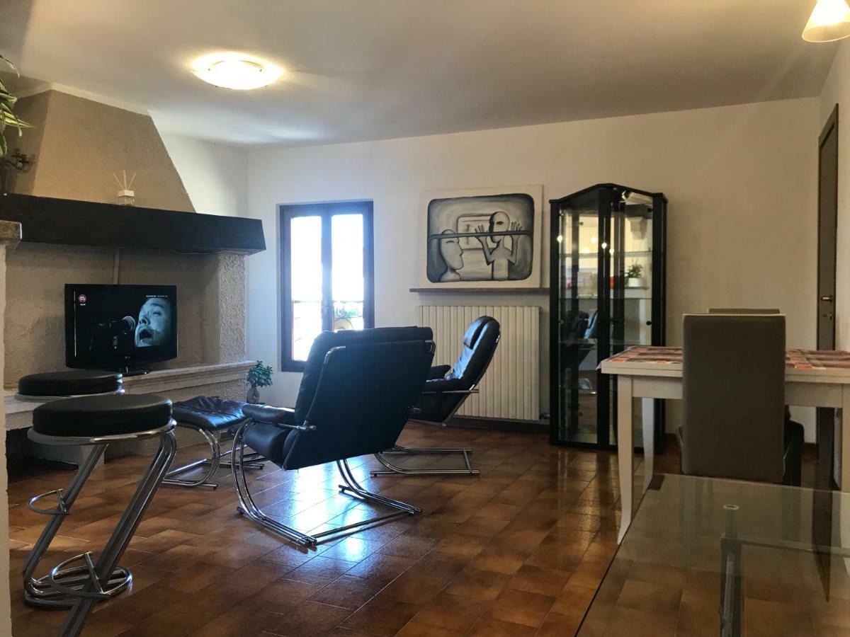 Anfite Apartments Aleardi Пескиера дел Гарда Екстериор снимка