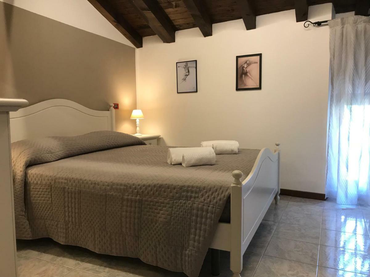 Anfite Apartments Aleardi Пескиера дел Гарда Екстериор снимка